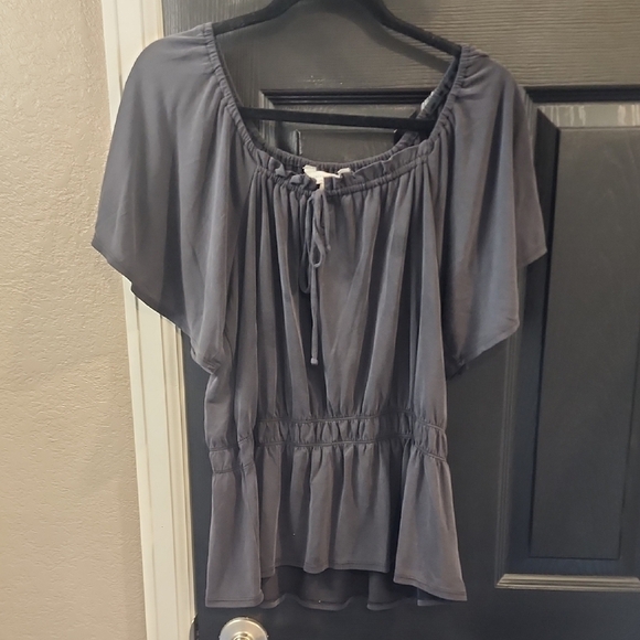 Lucky Brand Tops - 🩶Elegant Gray Women's Top